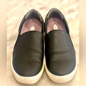 Dr. Scholl's Shoes Womens Nova Slip On Fashion Sneaker,Black,9.5 WIDE